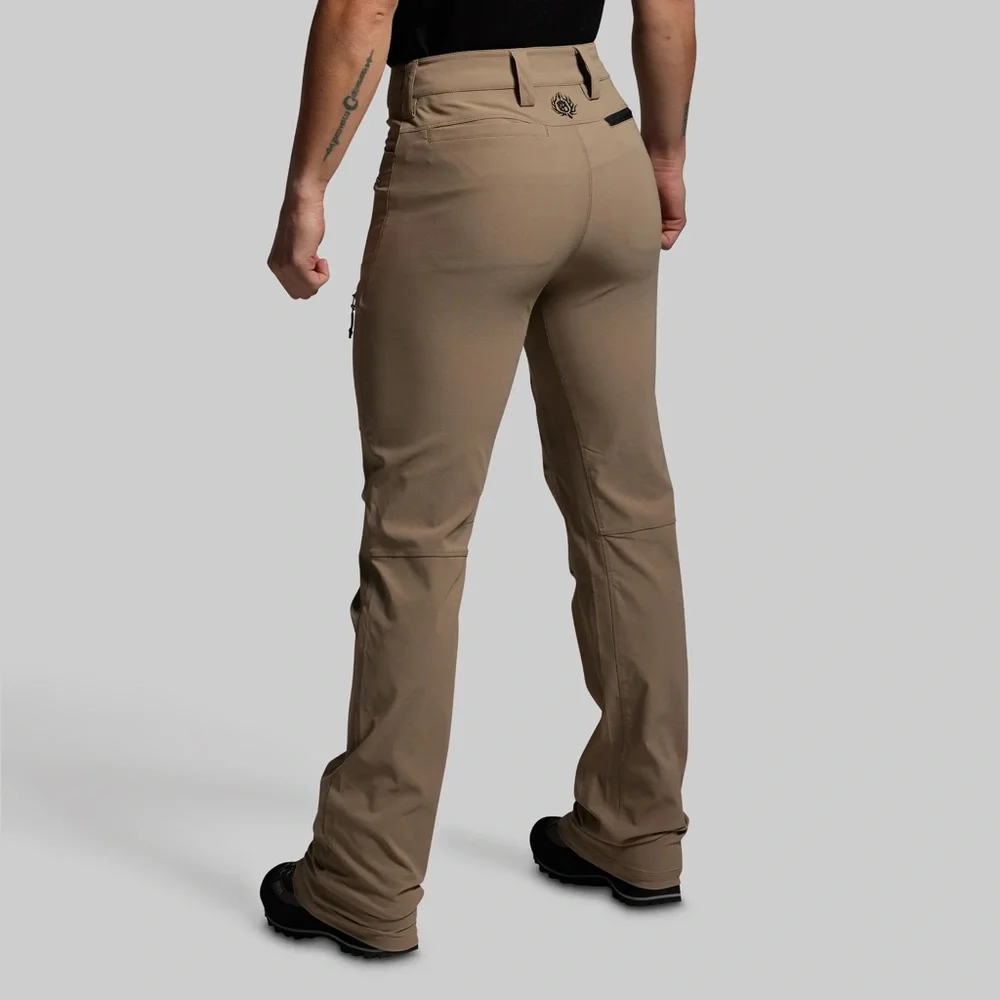 Born Primitive Women’s Terrain Pants in Desert Tan Size 4 Long - Picture 2 of 10